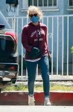 FELICITY HUFFMAN Wearing a Mask Out in Los Angeles 05/14/2020