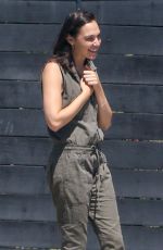 GAL GADOT Gets a Gift from Friends on Her 35th Birthday 04/30/2020