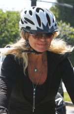 GOLDIE HAWN and Kurt Russel Out Riding Bikes in Brentwood 05/10/2020