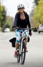 GOLDIE HAWN Out Riding a Bike in Los Angeles 05/19/2020