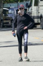 HELEN HUNT Wearing a Mask Out in Brentwood 05/21/2020