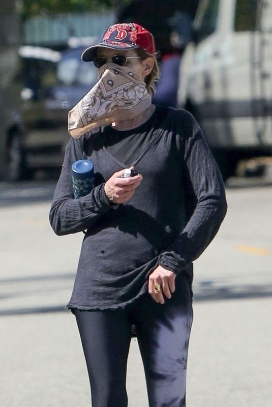 HELEN HUNT Wearing a Mask Out in Brentwood 05/21/2020