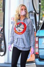 HOLLY MADISON at a Gas Station in Los Angeles 05/28/2020