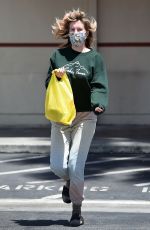 IRELAND BALDWIN Out Shopping in Los Angeles 05/19/2020