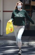 IRELAND BALDWIN Out Shopping in Los Angeles 05/19/2020