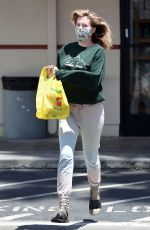IRELAND BALDWIN Out Shopping in Los Angeles 05/19/2020