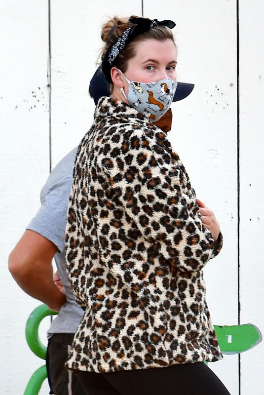 IRELAND BALDWIN Shopping at Whole Foods in Los Angeles 05/22/2020