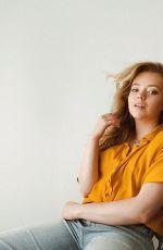 JADE PETTYJOHN - Facetime Photoshoot, May 2020