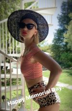 JANUARY JONES - Instagram Photos 05/25/2020