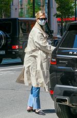 KARLIE KLOSS Wearing Mask and Latex Gloves Out in New York 05/14/2020
