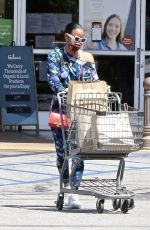 KELLY ROWLAND Out Shopping in Los Angeles 05/11/2020