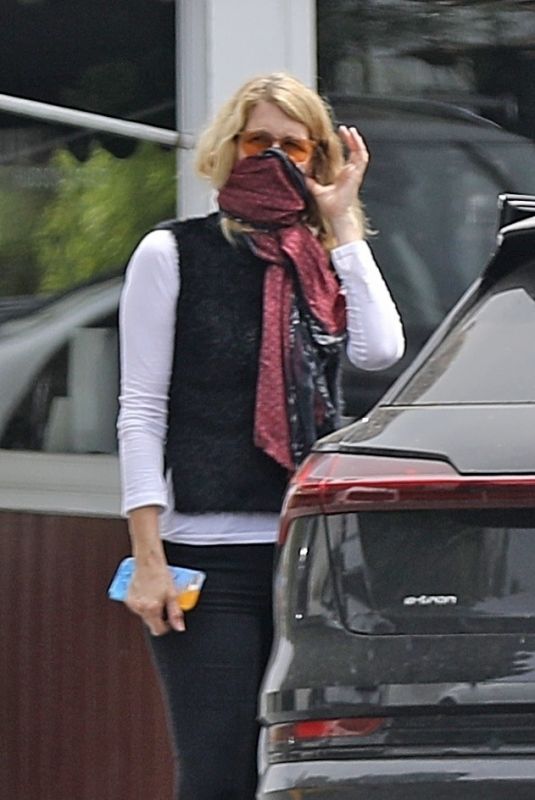 LAURA DERN Uses a Scarf as Mask at Brentwood Country Mart 04/30/2020
