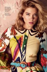 LEA SEYDOUX in Harper
