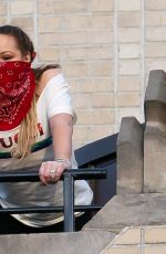 MARIAH CAREY on Her Balcony in New York 05/07/2020