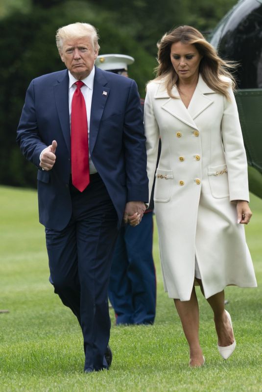MELANIA and Donald TRUMP Returns to the White House in Washington, D.C. 05/25/2020