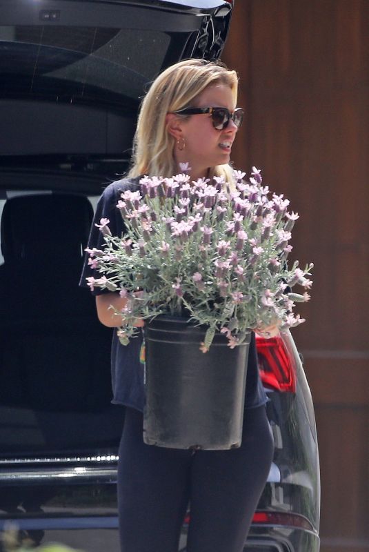 MIA GOTH Arrives at Shia Labeouf