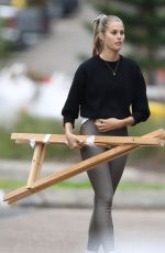 NATALIE ROSER Moving in Her New Home in Sydney 05/21/2020