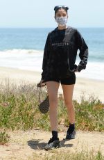NICOLE WILLIAMS Out Hiking at a Beach in Malibu 05/30/2020