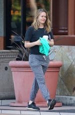 Pregnant ALICIA SILVERSTONE Out for Coffee in Los Angeles 05/09/2020