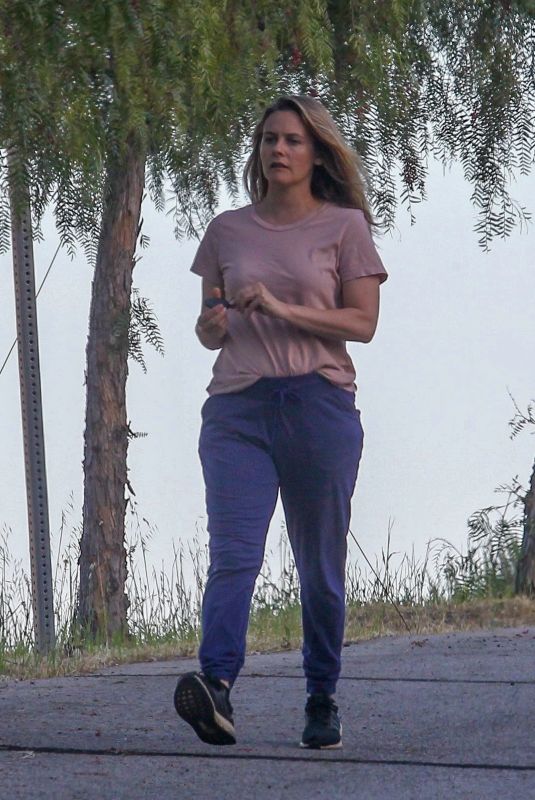 Pregnant ALICIA SILVERSTONE Out in Beverly Hills 05/13/2020