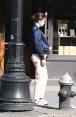 Pregnant HILARY RHODA Out in New York 05/25/2020