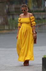 Pregnant VOGUE WILLIAMS Leaving Radio Breakfast Show in London 05/24/2020