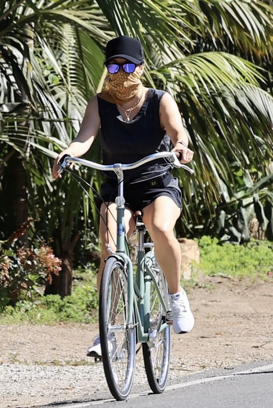 REESE WITHERSPOON Out Riding a Bike in Malibu 05/02/2020
