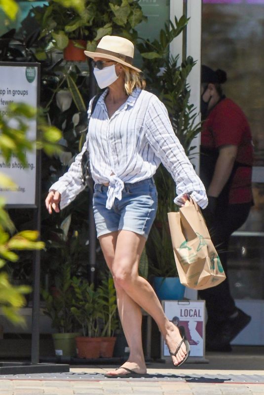 ROBIN WRIGHT in Denim Shorts Out Shopping in Pacific Palisades 05/15/2020