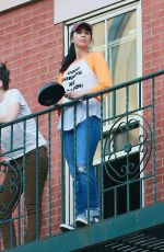 SARAH SILVERMAN Cheering Essential Workers in New York 05/03/2020