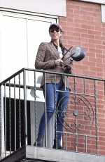 SARAH SILVERMAN Cheering for Doctors and Nurses in New York 05/04/2020