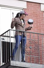 SARAH SILVERMAN Cheering for Doctors and Nurses in New York 05/04/2020