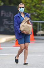 SCARLETT JOHANSSON Out Shopping in New York 05/28/2020