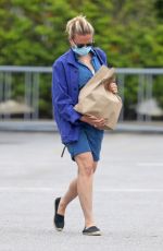 SCARLETT JOHANSSON Out Shopping in New York 05/28/2020