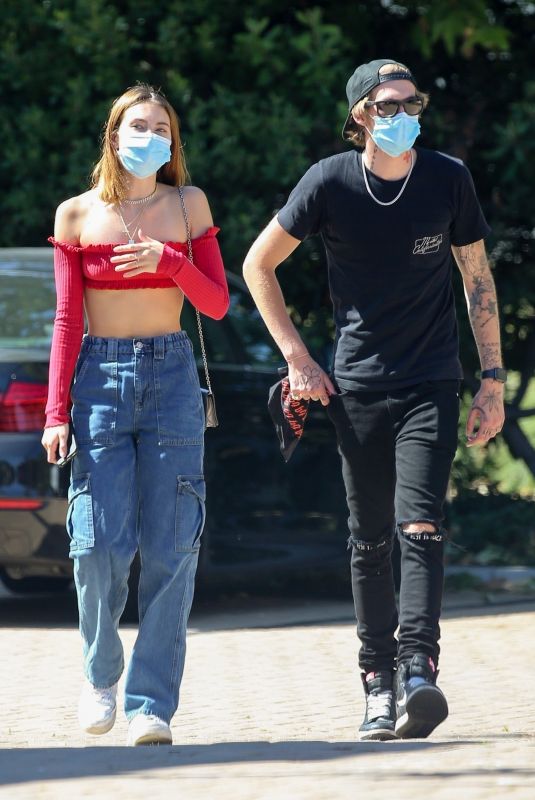 SUDNEY BROOKE and Presley Gerber Out in Malibu 05/15/2020
