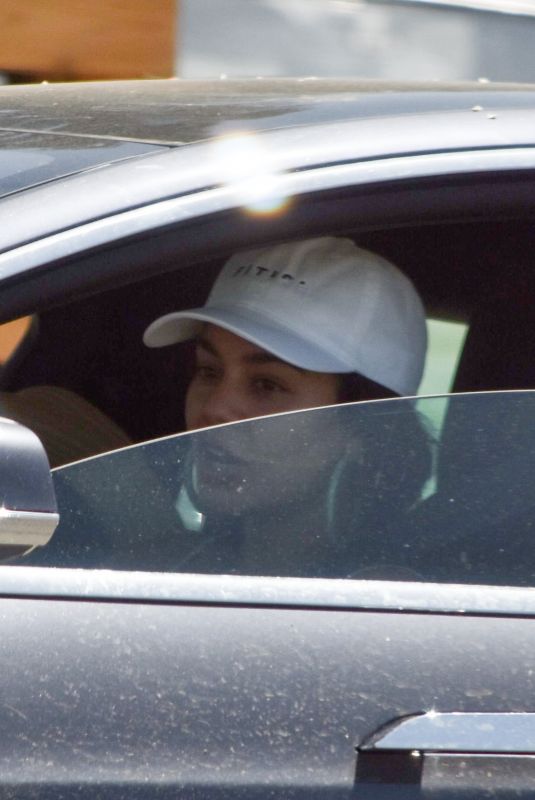 VANESSA HUDGENS Gets Takeout Lunch in Los Feliz 05/02/2020
