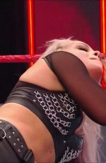 WWE - CHARLOTTE FLAIR vs LIV MORGAN 05/04/2020