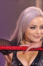 WWE - CHARLOTTE FLAIR vs LIV MORGAN 05/04/2020