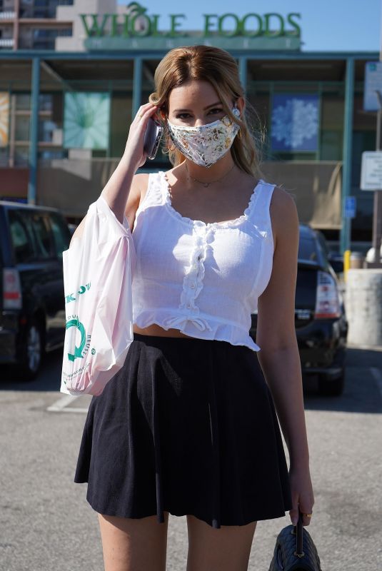 ZITA VASS Wearing Mask at Whole Foods in West Hollywood 04/01/2020