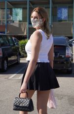 ZITA VASS Wearing Mask at Whole Foods in West Hollywood 04/01/2020