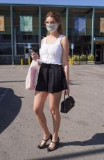 ZITA VASS Wearing Mask at Whole Foods in West Hollywood 04/01/2020