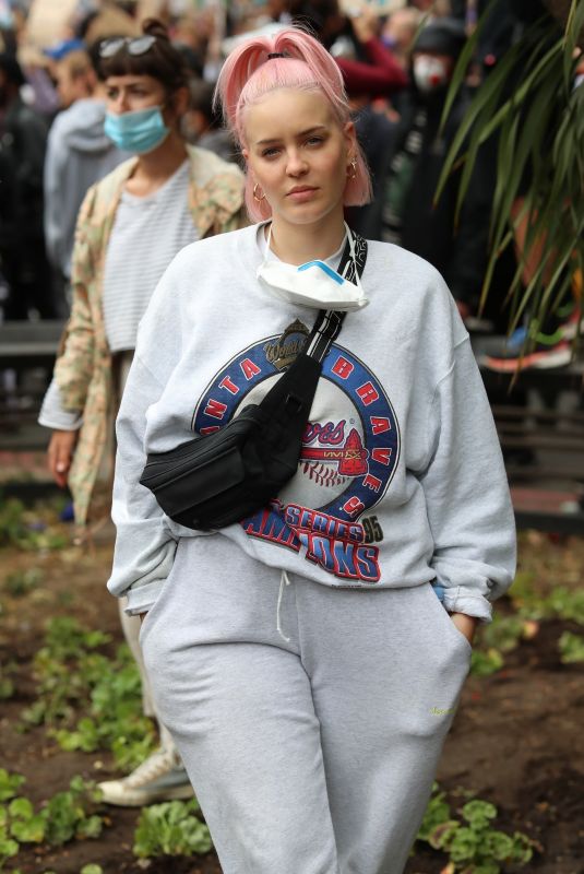 ANNE MARIE at Black Lives Matter Protest in London 06/03/2020