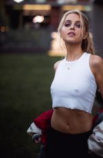 ANNE WINTERS - Instagram Photos 06/24/2020