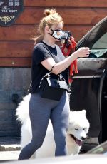 ARIEL WINTER at a Vet