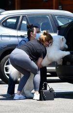 ARIEL WINTER at a Vet