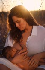 ASHLEY GRAHAM in Harper