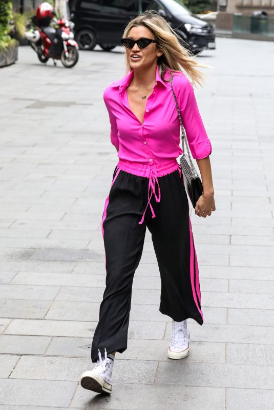 ASHLEY ROBERTS Leaves Global Radio in London 06/12/2020