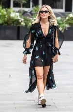 ASHLEY ROBERTS Leaves Heart FM Radio in London 06/04/2020