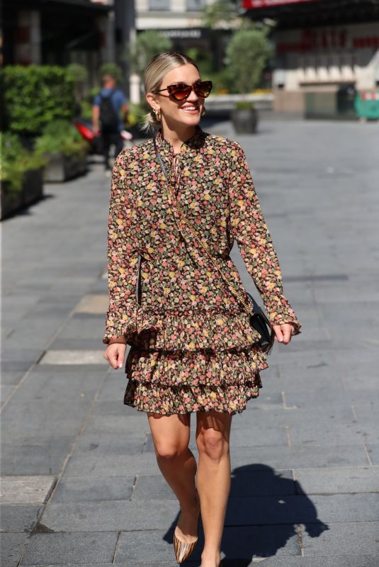 ASHLEY ROBERTS Leaves Heart Radio in London 06/25/2020