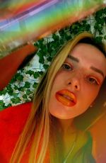 BELLA THORNE - Facetime Photoshoot 06/08/2020