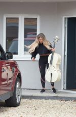 BIANCA GASCOIGNE Moves Out og Her Home in North London 06/17/2020